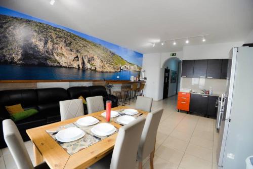 Xlendi Apartment | Seaside Xlendi apartment