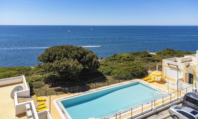 Benagil House | Seasise apartment in Benagil