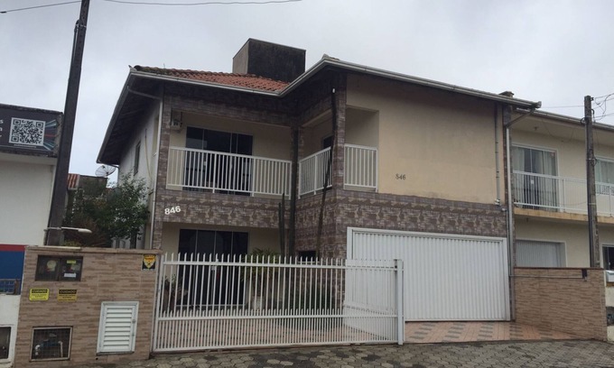 Barra Velha House | Season 22/23 - House 500 meters from the beach for 6 people