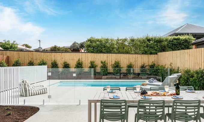 Rosebud House | Seaspray Cottage | Heated Pool | Special Offer