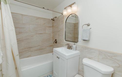 SeaTac House | SeaTac place