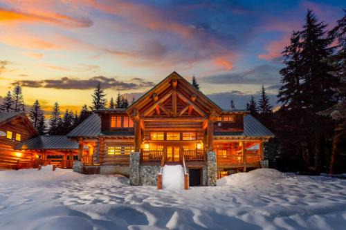 Snoqualmie Pass House | Seattle Mountain Home