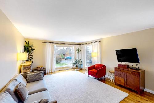 Broadview House | Seattle's Finest