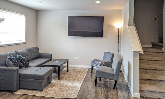 Seattle Metro Area House | Seattle Vacation Home: Willow House 4 bedroom