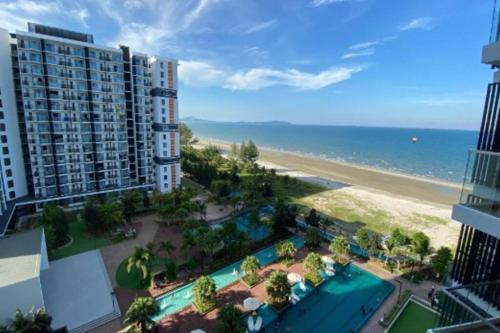Kuantan House | Seaview Condo@Timurbay Studio unit plus one room