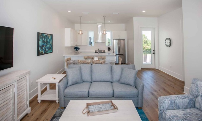 Gulf Shores House | Seaview Cottage ~ Pool, Close to Beach Access & $400 FREE Activities Daily ~ Zoo/Parasailing + More