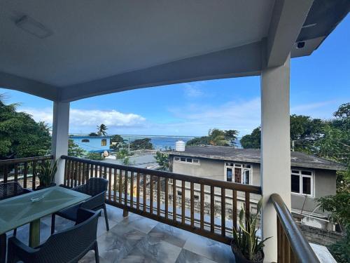 Baie du Cap Apartment | Seaview escape - modern & cozy