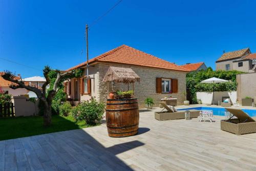 Petrcane House | Seaview Holiday Home GATSBY