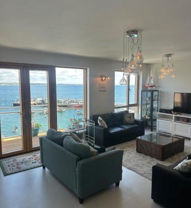 Ballycotton House | Seaview