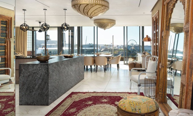 Silo District Villa | Seaview Penthouse 402 Parergon Villa