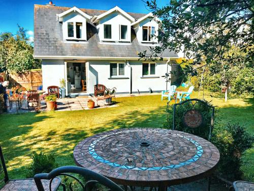 Ardamine House | Seaview, Poulshone