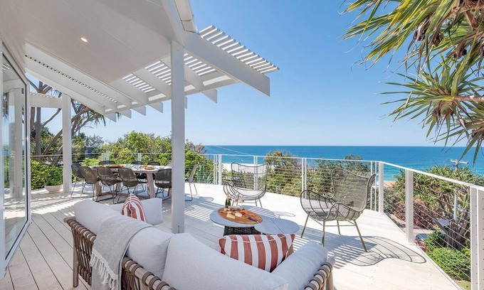 Noosa Heads House | Seaviews at Sunshine Beach 4BR, Pool