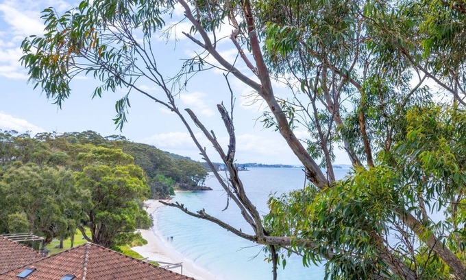 Nelson Bay Apartment | Sebastapol, 4,66 Thurlow Avenue - Unit with wonderful views across the bay