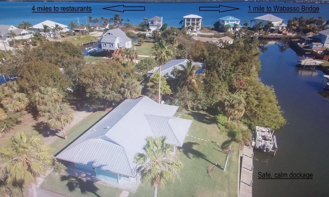 Sebastian House | Sebastian Fisherman/Family Delight*Deep Water Access*Boat Dock and Hot Tub