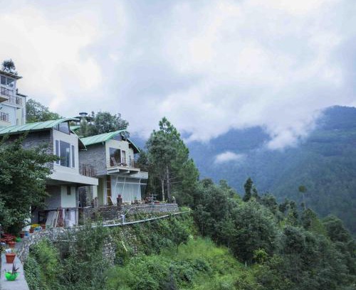 Ramgarh Resort | Seclude Ramgarh Cliff's edge