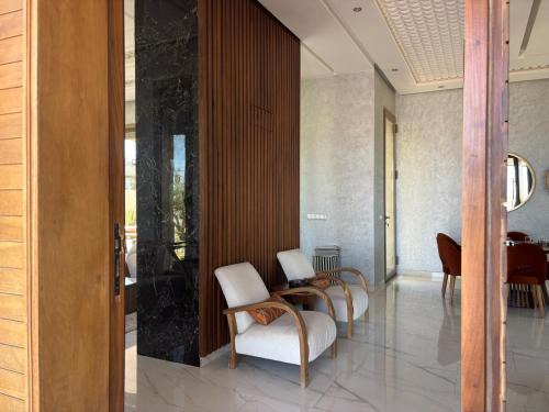 Jbilate Villa | Secluded 4 Bedroom Villa, Onsite Security