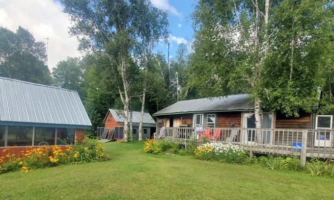Unorganized Centre Parry Sound House | Secluded and serene lakefront cottage