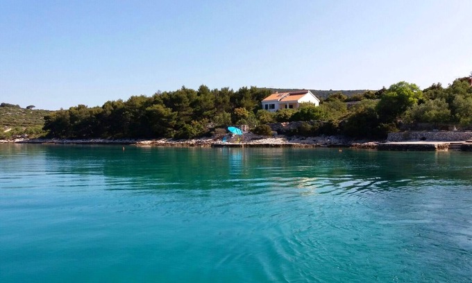 Kraj House | Secluded fisherman's cottage Cove Žinčena, Pašman (K-12982)