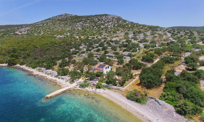 Tkon House | Secluded fisherman's cottage Cove Donje More, Pasman - 8413