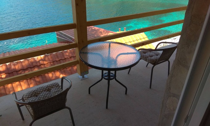 Sucuraj House | Secluded fisherman's cottage Cove Kozja, Hvar (K-16058)