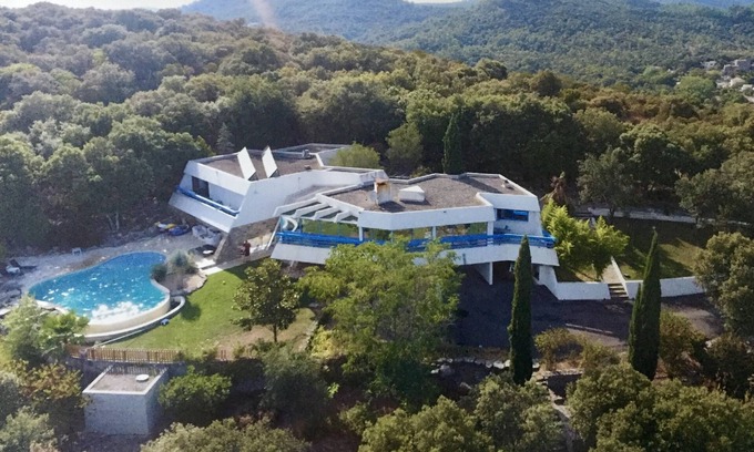 Saint-Jean-du-Pin House | Secluded hill top retreat, with panoramic views over the Cevennes.