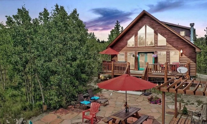 Indian Mountain Cabin | Secluded Indian Mountain Cabin Retreat with Views