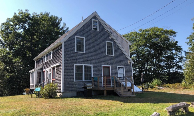 Bremen Cottage | Secluded Lakefront Cottage on 5 acres. Very private, family friendly.