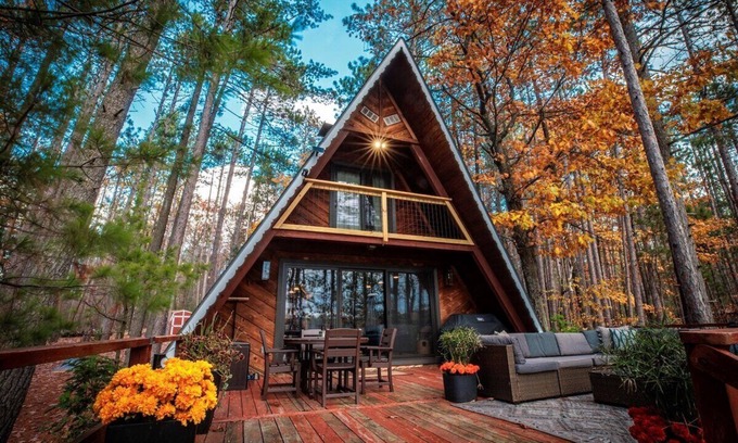 Indian River Cabin | Secluded LakeFront A-frame w/Hot Tub- Veaux Pines