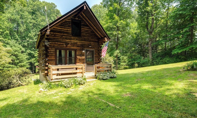 Meadows Of Dan Cabin | Secluded Meadows of Dan Cabin w/Fire Pit!