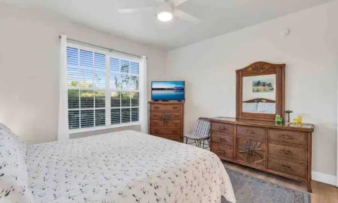 Majestic Palms Condo | Secluded Oasis, Gated Community with Pool