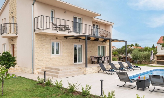 Murvica Villa | Secluded Villa in Murvica with Terrace