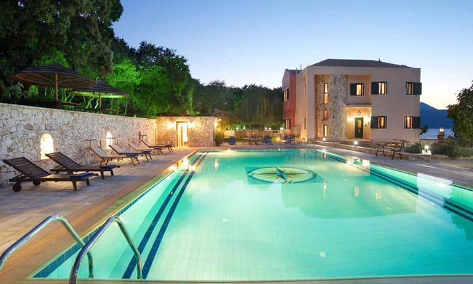 Aetos Villa | Secluded villa with breathtaking views