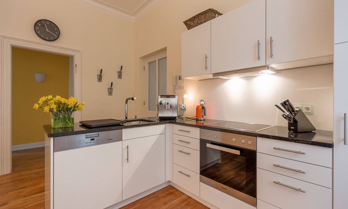 Neuenheim Apartment | Second home Heidelberg | Holiday apartment for short or long term