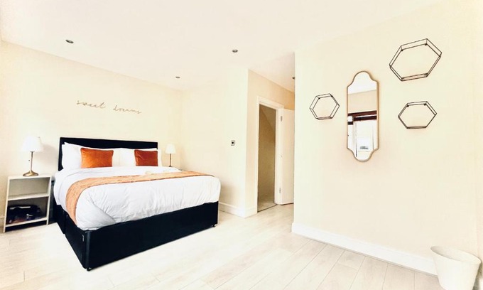 Islington House | Second Nest Islington Town House