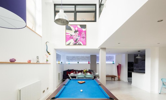 Prince's Apartment | Second Nest London Warehouse