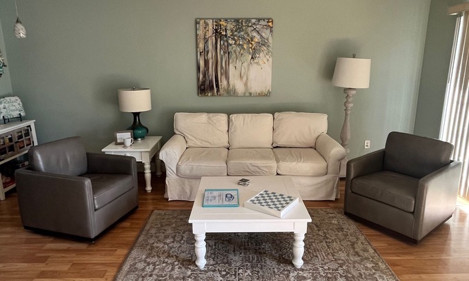 Surfside Beach House | SECOND ROW. Pool, covered parking, wifi. Monthly rates for fall, winter months.