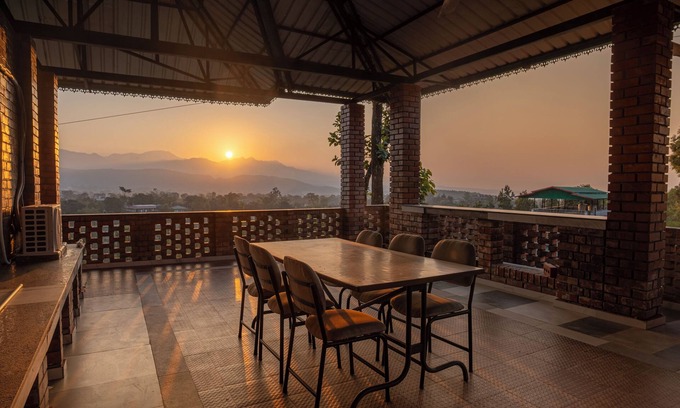 Bullawala Villa | Secret Garden by The StayCationer