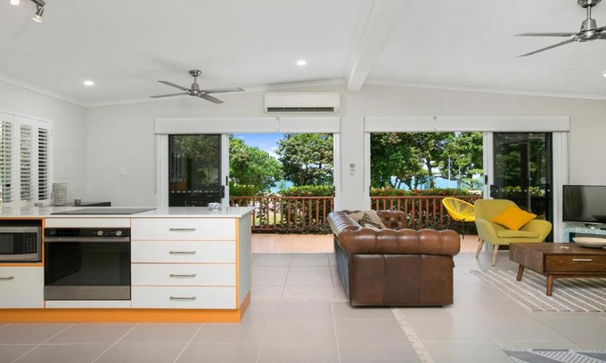 Wongaling Beach House | Secret Mission