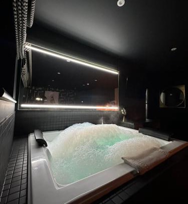 Lancaster Apartment | Secret Suites