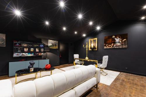 Arnage Apartment | SecretRoom - Luxe, Balnéo et évasion -Arnage