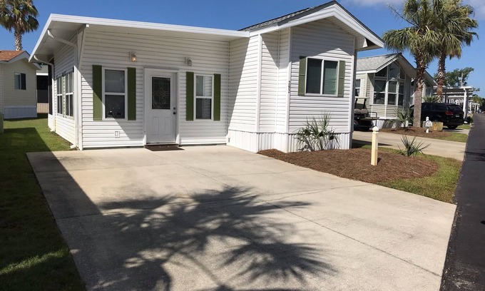 Upper Grand Lagoon Cottage | Secure gated community. Great for families and folks looking for winter rates