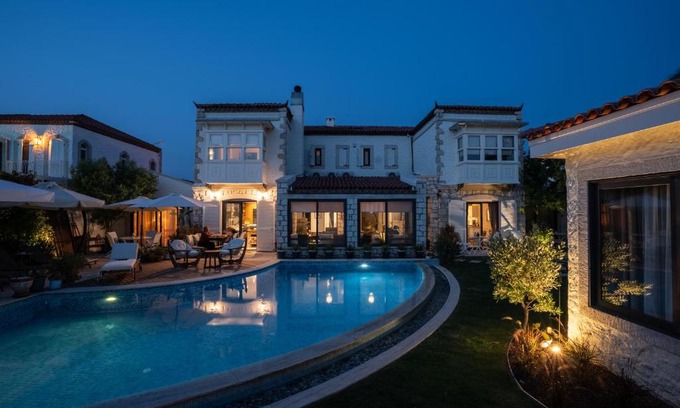 Hacımemis Hotel | Sedirli Ev