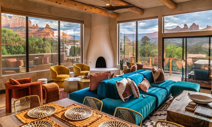 Uptown Sedona House | Sedona Hy View House Jacob Up Close Red Rock Views- Hot Tub, Pets OK-Near Town!