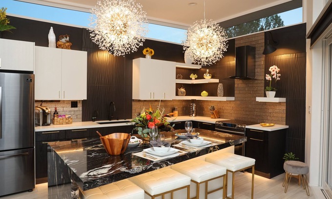 West Sedona House | Sedona Penthouse Luxury Couples Getaway