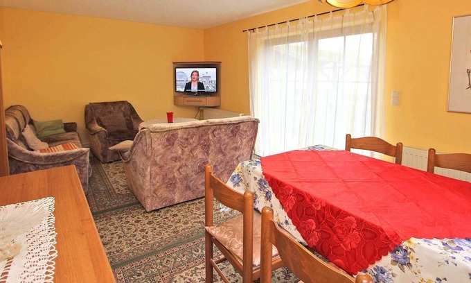 Userin Apartment | SEE 6041 - below - Apartments on Lake Userin SEE 6040