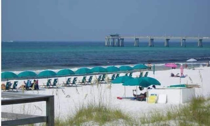 Fort Walton Beach Condo | See the Gulf of America 😎Booking up fast. Gulf front unit with amazing views.