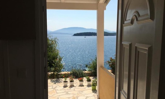 Kassiopi Apartment | see the sea1