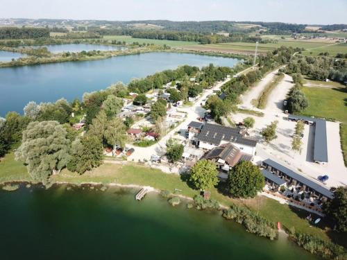 Mamming Hotel | Seehaus Mamming - Hotel - Schlaffässer - Biergarten - Camping