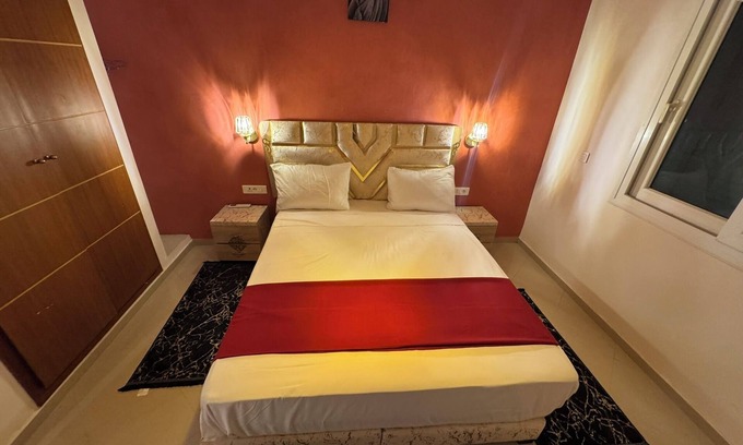 Cite Al Mohammadi Apartment | Seemingly luxurious and tastefully decorated