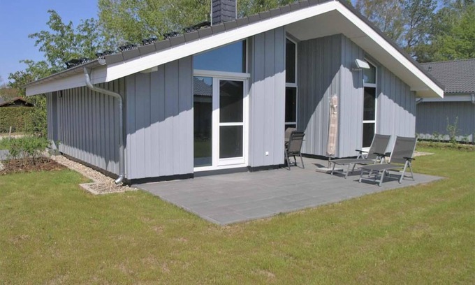 Mirow House | Seeschwalbe 324 - Das Skandinavische Familienhaus für 4 mit Sauna und Whirlpool